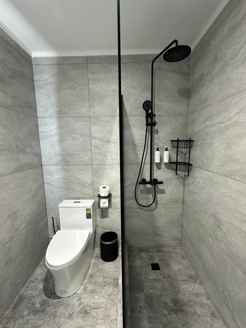 Silk Road Tashkent Hotell Eksteriør bilde