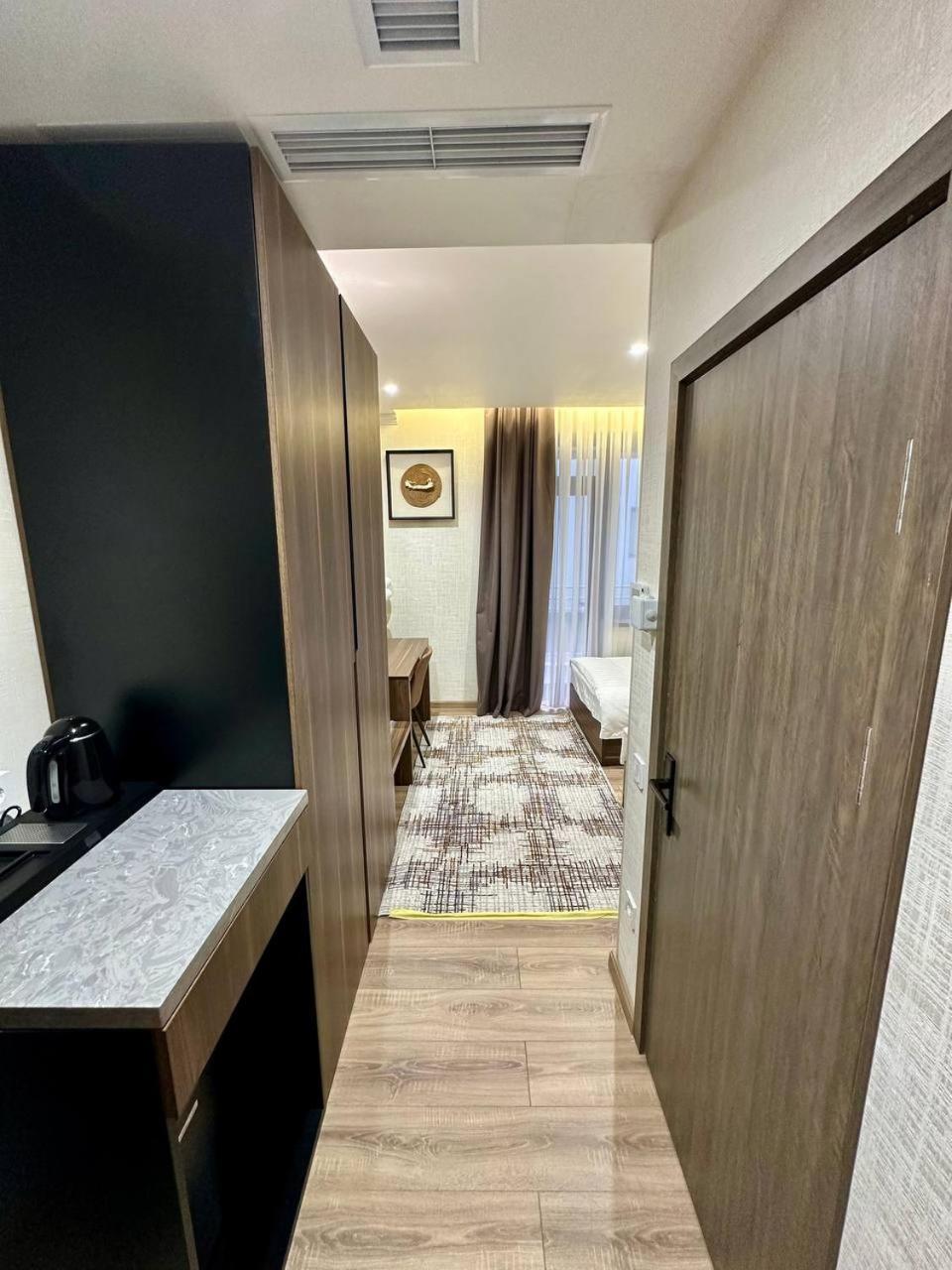 Silk Road Tashkent Hotell Eksteriør bilde